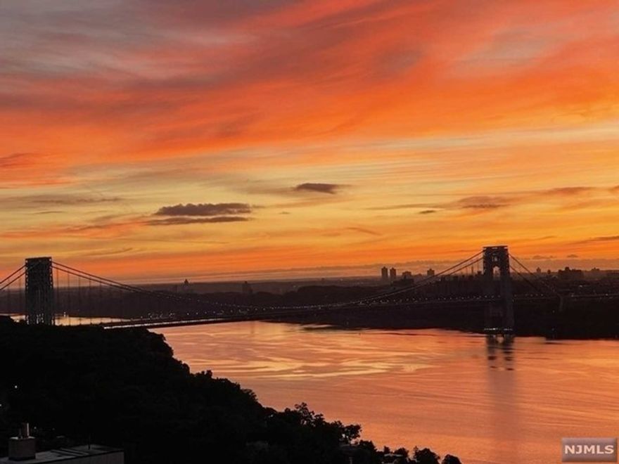 ON TOP OF THE WORLD! PENTHOUSE LEVEL DELUXE 1 Bedroom/1.5 Bath (1,317sqft approx) Welcome to your dream home at Horizon House, Fort Lee, offering breathtaking DIRECT Hudson River & GWB Views that are only found here. Featuring a large custom renovated eat in kitchen kitchen, renovated baths, Large Balcony with Semi-Permanent tiled enclosure, and incredible storage throughout. ***POSSIBLE TO CONVERT TO 2-BEDROOM/HOME OFFICE. A MUST SEE! *COVETED INDOOR PARKING SPOT TRANSFERS* MAINTENANCE FEES ARE ALL-INCLUSIVE TOTAL $2258.36 (MAINT $1974.94, CAP ASSESS $125.42, CBL/INT $62, PARK $96) INCLUDES ALL Utilities, Taxes, Parking, and Amenities! *Maintenance fees are PARTIALLY TAX DEDUCTIBLE! BOARD APPROVAL 4:1 Income to Debt Ratio. A minimum gross income of $108k is required for an all-cash transaction without any other debt.