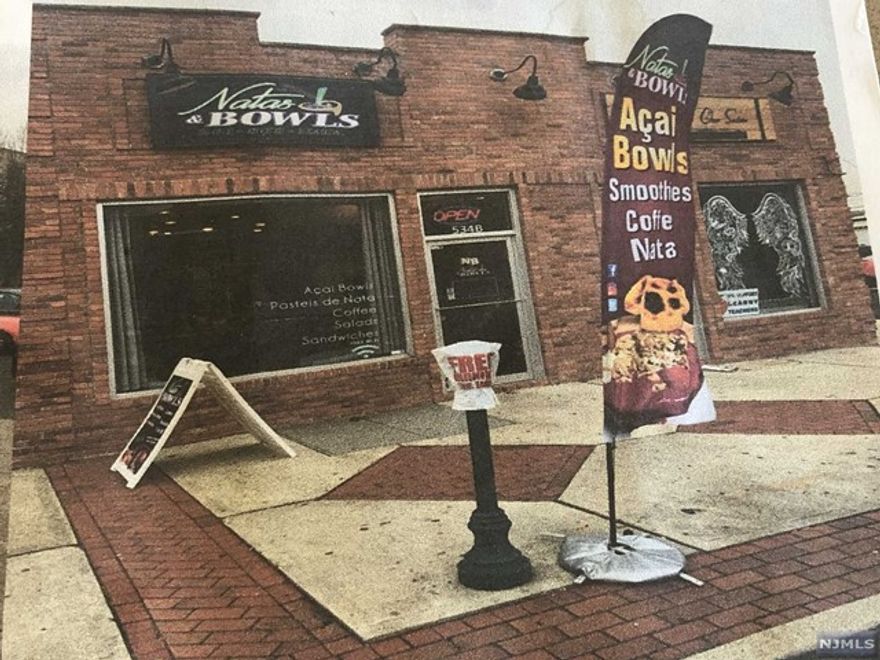 HERE IS A GREAT OPPORTUNITY FOR INVESTORS, AT THIS MIXED USE PROPERTY IN A GREAT LOCATION!!! FEATURING 2 STORES AND 3 APARTMENTS, PARKING FOR 8+ CARS. RENTALS: STORE #1 $1,750 PER MONTH, STORE #2 $1,433 PER MONTH. STORES HAVE A 3% ANNUAL INCREASE. APARTMENT RENTALS: 4 BR APT. $1,710 PER MONTH, 2 BR APT. $1,337.50 PER MONTH, STUDIO APT. $1,000 PER MONTH. GROSS INCOME IS: $88,000. 7% CAP. STORES PAY THEIR OWN UTILITIES EXCEPT FOR THE COMMON AREAS. APARTMENTS PAY FOR GAS AND ELECTRIC.