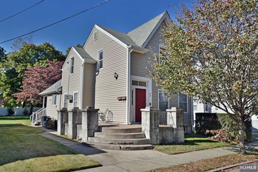 Enjoy living in this beautifully renovated and freshly painted FIRST floor 2 bdrm apt with private side porch entry. Enter into the bright, airy kitchen with vaulted ceilings and skylights. Enjoy preparing meals in your renovated kitchen with ample white cabinetry, granite counters, stainless steel appliances and wine fridge. Relax in your spacious living rm and dining area with gleaming hardwood floors. Master bedrm is large enough for a king size bed with double closet. Additional bedrm has sliders to private porch overlooking backyard. Large full hall bath has also been renovated. Extra storage in basement area and driveway parking. Close to town and parks. Landlord pays for water. Great commuter location!