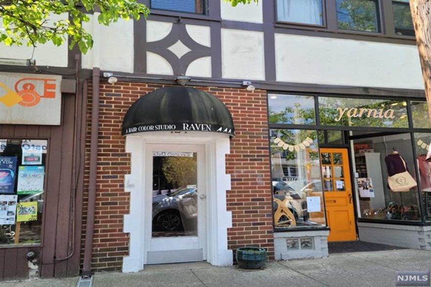 Beautiful light-filled renovated 2 bedroom apartment in Watchung Plaza. Step out your door and enjoy the luxury of being close to everything - restaurants, shops, post office, train and bus to NYC. The oversized windows allow for plenty of natural light. Hardwood floors. New kitchen with stainless appliances. 2 large bedrooms with ample closet space. Heat & hot water included in rent. One assigned overnight parking spot. No laundry.