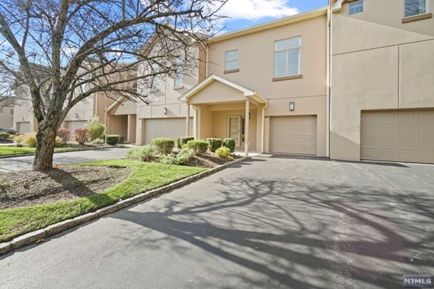 [BEST AND HIGHEST MONDAY 12/4 BY 5PM] Bright and well maintained luxury townhouse features 3 bedrooms, 2.5 bathrooms in the Rio Vista community. Renovated master bathroom with marble shower, free standing tub, and backlit mirrors. High ceiling in grand master suite, with large walk-in closet. Kitchen with stainless steel appliances. Glass sliding door to back deck and green woods. Hardwood floors throughout. Finished basement with open area, lots of storage. Landscaping and snow removal are taken care of by HOA. LA is related to owner.