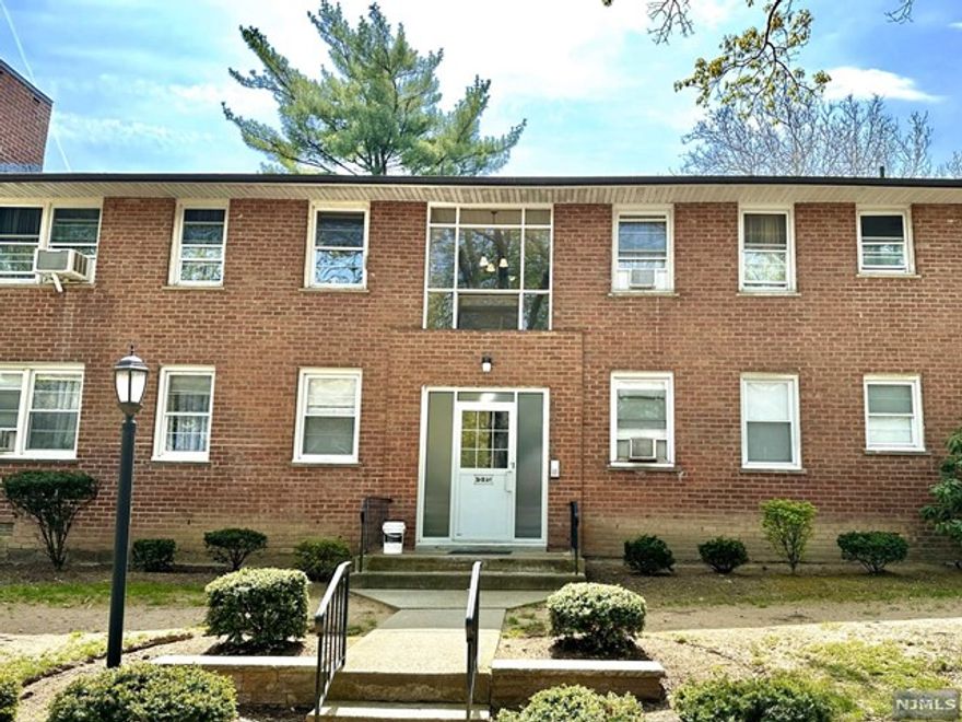 A great opportunity to own this charming 1 BDR, 1 BATH condo in the heart of Fair Lawn! As soon as you step inside, you'll appreciate the sunny and spacious living space with large windows that allow plenty of natural light. A cozy bedroom provides a peaceful and tranquil retreat, with ample space to relax and unwind. This apartment is situated just a short stroll from picturesque streets and parks, local shops, restaurants, and train to NYC. Call to schedule a showing today and discover all that this wonderful apartment has to offer!