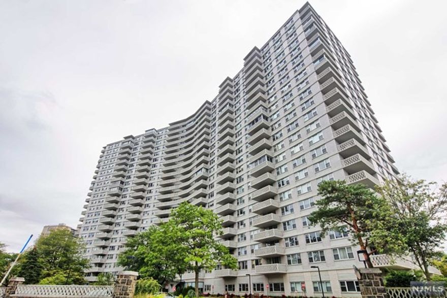 Enjoy the views from this west-facing balcony of this spacious 848sqft 1 Br plus Den in popular Mediterranean Towers. This is the largest 1 br in the complex! It has a fully renovated kitchen with porcelanosa wood-like tiles flooring and a large living/dining room area. It also has heated flrs in the bathroom with a towel warmer. The br has recess lighting with 2 walk-in closets and linen closets with plenty of closet space. Washer/Dryer on the same floor with other appliances. Med South offers 24/7 concierge, on-site mgmt and maintenance offices, community room, playroom, outdoor athletic courts and playground. Outdoor pool and gym have an annual fee. Parking is assigned after closing by the mgmt office. Choice of Spectrum or Verizon for cable. Free shuttle for Columbia-Presbyterian employees across the street. Close to Fort Lee's eclectic restaurant scene. Near to GWB and NJ major highways. Easy commute to NYC. Definitely worth the look! It could be your next home!