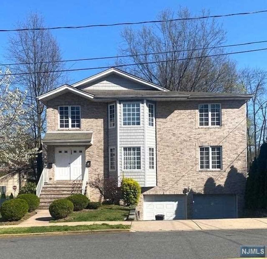 1st Floor apt...in the heart of Palisades Park. This unit offers large living room w/bay window, dining room, eat-in kitchen w/breakfast nook, 2 nice size brs, 1 fbth, primary bedroom w/primary bath, and laundry in-unit. One garage space and one outside driveway space is included. Convenient location to schools, shopping, and transportation. Come and see...this unit offers a layout that feels like HOME. (Interior pics are older pics when home was vacant)