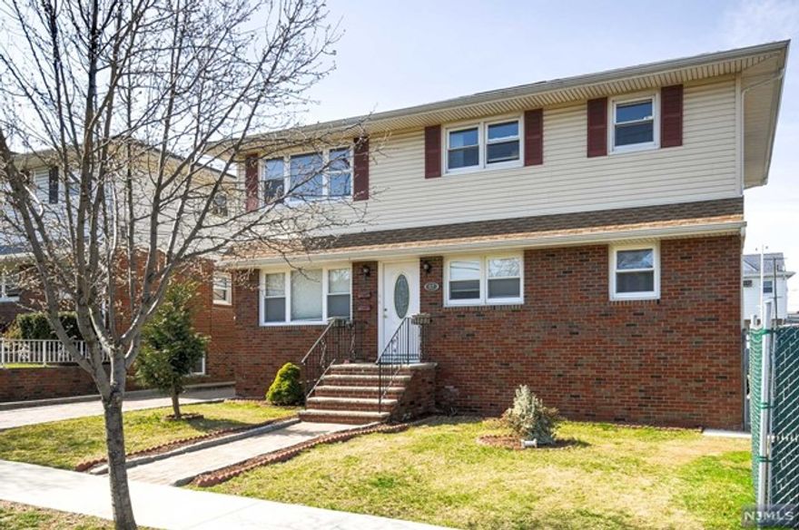 Stunning 1st floor apartment with an open concept living. This bright and airy apartment features a modern kitchen, recessed lighting, hardwood floors, 3 large bedrooms, main bathroom with stack-able laundry with plenty of closet space. Use of patio with driveway parking for 2 cars. Electric and Gas included in rental price. Make this your new address. Tenant pays 1 month advance and 1.5 months security deposit.