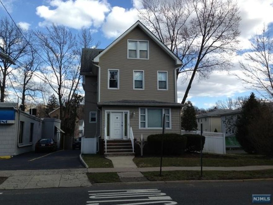 1st Floor apt w/ 2 bedrooms, MEIK, Brand New GE appliances & FBath. Full size basement w/Family Room, Full Bath w/private entrance. Unit comes w/one indoor garage space & one outdoor parking spot. Central Heat & Air. Don't miss this beautifully renovated rental. Call LA for all showings