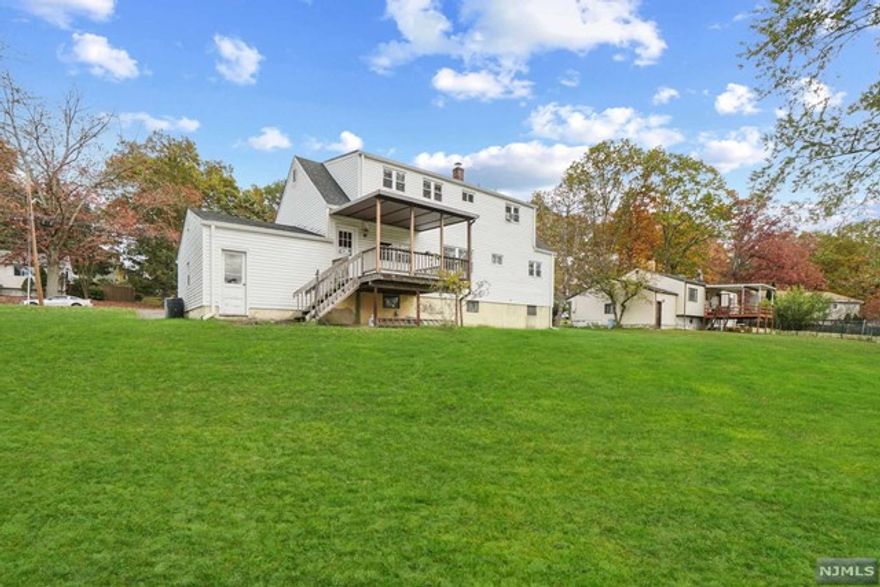 UPDATED AND IMMACULATE 4 BEDROOM, 2 FULL BATH HOME ON ONE OF NORTHVALES PRETTIEST STREETS. APPROX .5 MILE TO BOTH HIGHLY RATED K-8 AND HIGH SCHOOL. UPDATED KITCHEN WITH GRANITE COUNTERS AND STAINLESS APPLIANCES. LOVELY COVERED DECK OFF KITCHEN FROM BACK DOOR. GREAT YARD. HUGE, CLEAN, FRESHLY PAINTED BASEMENT WITH WASHER & DRYER. GO AHEAD AND ADD A PING PONG TABLE OR GYM EQUIPT FOR FUN AND EXERCISE & TONS OF STORAGE ROOM. CENTRAL AIR, NEWER WINDOWS & ROOF. MULTI YEAR LEASE IS FINE. One pet allowed under 25 lbs with pet deposit. AVAILABLE IMMEDIATELY.