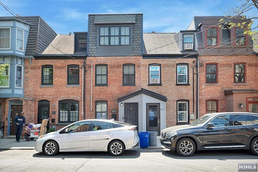 Beautifully Renovated Row House in the heart of Hoboken on Willow Terrace! This Historic home features 4 bedrooms with 2 full bathrooms, stained hardwood floors, exposed brick and lots of natural light. Brand new kitchen kitchen with stainless appliances, granite counters, laundry in unit, lots of closets, tin ceilings, amazing outdoor deck, and the top floor room has skylight as well. Easy access to multiple NJ Transit bus lines, NY Waterway ferry and The PATH transportation to NYC. Pets ok with approval from the landlord.
