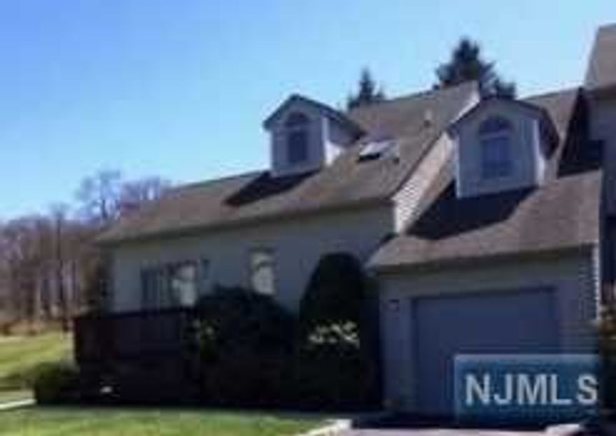 This home has an Array of Offerings. Muirfield Model 3 Bedrooms and 2.1 Bathrooms.