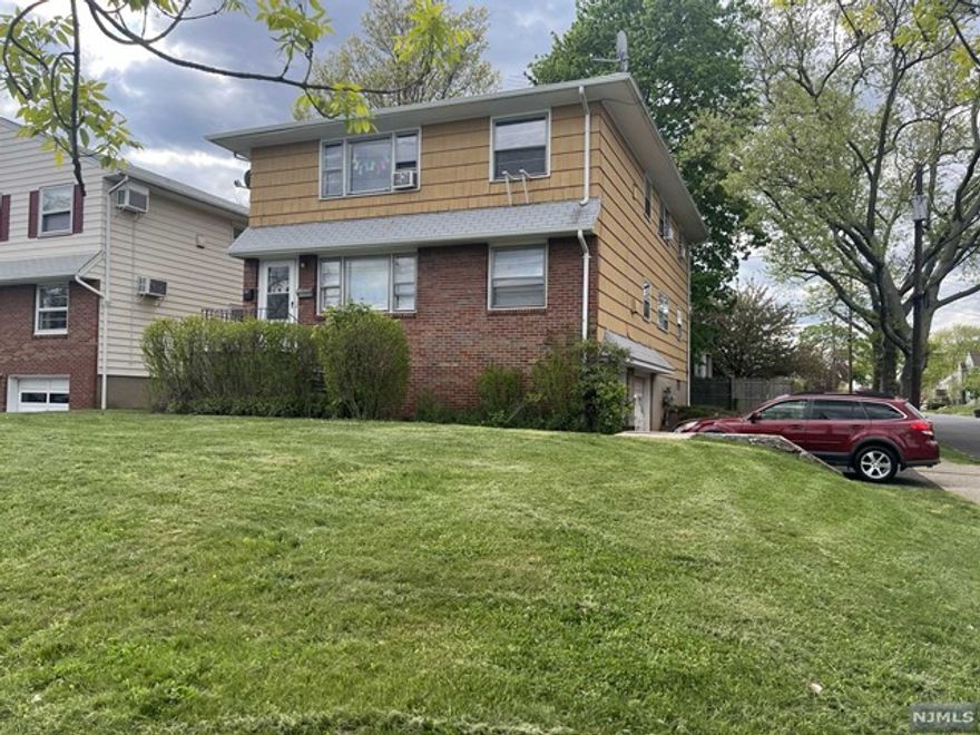 Great location! Large 3 bedroom first floor apt. Freshly painted rooms and kitchen cabinets, new carpeting. Laundry hook-ups in the basement. One car garage plus one parking space in the driveway. (no overnight parking on the street in Has. Hgts between 2am thru 6am), Shared use of backyard. Previous tenant is selling their refrigerator, washer and dryer if interested. Tenant pays utilities except cold water. Close to all Mass transit. 1.5 month security and 1 month Realtor fee is required.