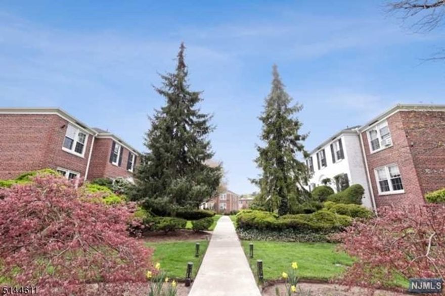 Grand 1st floor spacious garden style oasis. This one bedroom condo has it all, high ceilings, great closet space, hardwood floors, and a open floor plan that is move-in ready. The all new renovated kitchen has brand new stainless steel appliances, Enjoy the ease of this lovely sun-filled renovated unit located in a great Montclair residential location. Only steps to park, restaurants, NYC transportation, and shops. You'll enjoy the quiet residential neighborhood. You'll have the ease of enjoying the lovely elegant manicured grounds that lead right to your front door. This well maintained building has laundry, storage, and great parking options for you and your guest. Owner has a NJ real estate license.