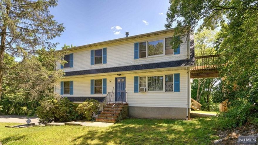 Newly Renovated 1st floor 3 bedroom 1 bathroom apartment. Features include: open floor concept living. New laminate flooring throughout, formal dining room, eat-in kitchen, main bathroom with dual entry. Sliding door opens to deck that overlooks the side and backyard. 1 car garage and separate basement with laundry hook up, storage room/utility room. No Pets!!! Tenant pays 1 month realty fee, all separate utilities.