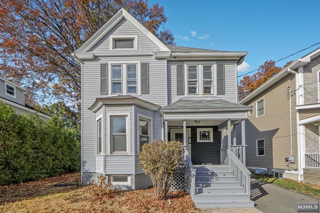 Recently renovated 1st floor of a two family home, non owner occupied located in a desirable street of Rutherford. This unit offers: Living room, modern eat-in kitchen, 3 bedrooms, updated full bath and laundry room. Use of the backyard, one off street parking, basement for some storage space, landlord pays for the heat and cold water. Close to school, NY/ NJ trans and all major highways. It requires good credit, proof of job and pay stubs. NO PETS. NO smoking in the premises.