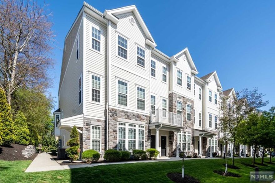 Stylish sun-filled 2BD, 2.5BA Davenport Unit with open layout on the main level, modern kitchen creates a stunning focal point for the homeowners with breakfast bar & stainless steel appliances and cozy balcony off the living room. Master suite with walk-in closet & full bath with jetted tub makes this home feel even more inviting. Lofty den outside of the 2 bedrooms is a great area for family/game room or office. Comes complete with driveway and attached garage. 2,100 square foot clubhouse complete with lounge area, meeting room, prep kitchen, exercise room, WiFi, pool table, & an in-ground pool. Easy access to NJ Transit & Plauderville Train Station approx 12 miles to Manhattan or 10 miles to Newark Airport. Outdoor opportunities abound w. Riverside Park just outside the community offering walking trails & a small playground, a dog park just up the road, & playground at Belmont Hill Park!