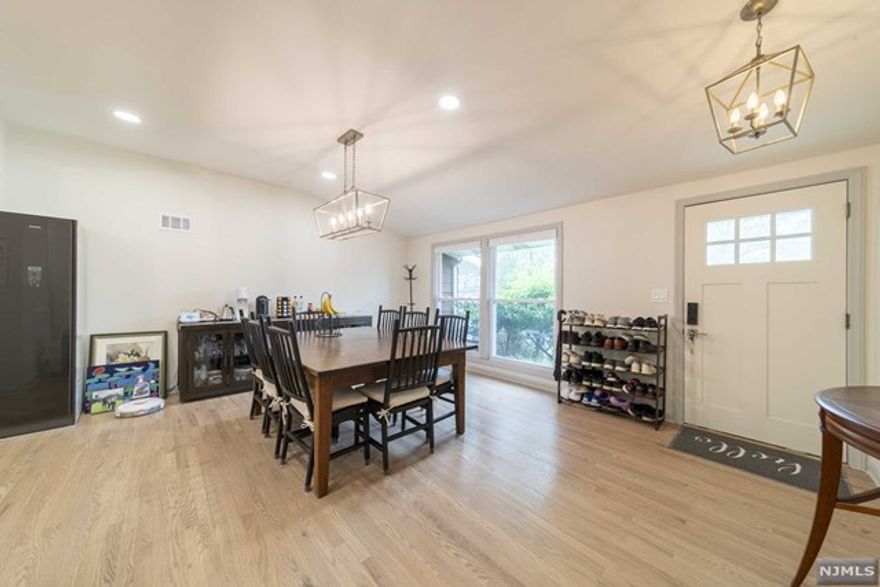 Rental only! Beautifully renovated house. Almost everything was renovated about two years ago! 4 beds 3 full baths. Modern open concept kitchen with quartz countertop, white maple cabinets and stainless steel appliances. Hardwood floor throughout. No carpet. Central air A/C Heating system. Nicely finished basement. Attached two car garages. Huge backyard. Great public school district. Lawn care and snow removal are responsibilities of the tenant.