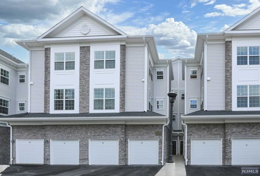 Make your next home this 3 story, Hampton style town home at Collections in Morris Plains! The main level features an open concept floor plan and wide plank wood flooring which highlight the kitchen's quartz countertops, shaker style cabinets, and GE stainless steel appliances. The upper level offers a primary bedroom with ensuite, 2 additional bedrooms, additional full bath, laundry area, and bonus loft space. Additional features include 3 walk in closets, built in garage, and Ring security system. This commuter friendly community is conveniently located just minutes from NJ Transit, several major highways, shopping, and dining. Available immediately. Rooms are virtually staged.