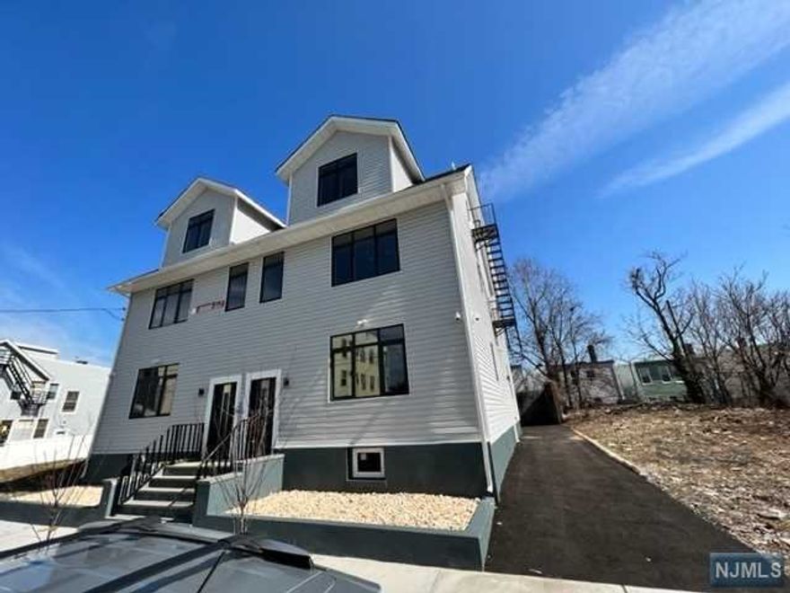 Brand new 3 Bedroom, 2 baths apartment for rent. This first level unit offers an open floor plan with energy efficient appliances, modern cabinets & granite countertops that flows seamlessly into the living room. High beamed ceilings, European windows and separate utilities are some of the features that come to mind. Conveniently located near retail shops, restaurants and NYC transportation