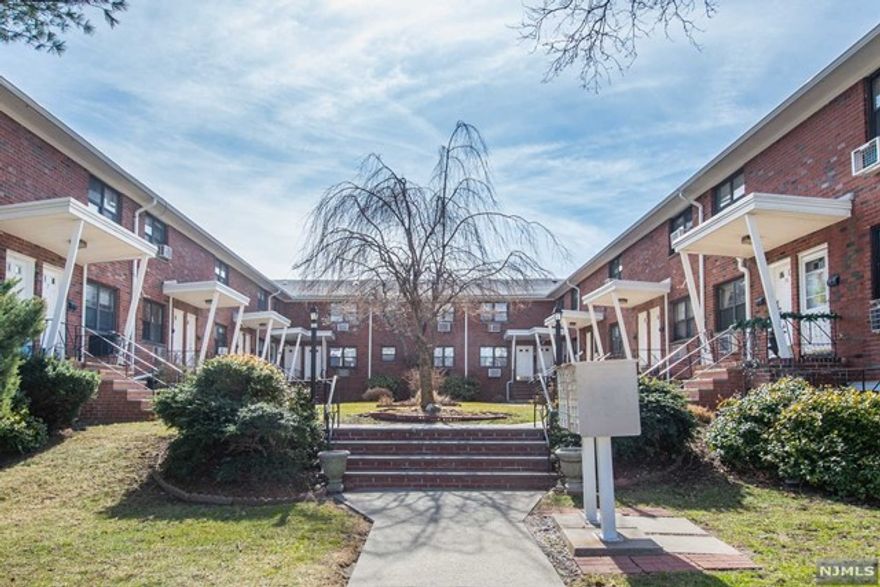 This bright, spacious 2-bedroom apartment with parking is ready to welcome you home! Located right by the GWB, major highways, restaurants, and parks, this unit is perfect for those looking for convenience. The updated eat-in kitchen features a large island with stools, a gas range, and stainless steel appliances. Rent includes an assigned parking space, heat, and hot water with laundry on-site. Come see this move-in ready apartment!