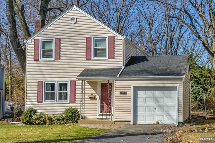 Move right in to this 3 bed/2 bath Colonial in the Demarest section of Bloomfield. Bright and airy living room with beautifully finished hardwood floors flows effortlessly to generous dining area. Fully updated kitchen features stainless steel appliances and eat-in area with plenty of room for a kitchen table overlooking .5 acre backyard. Main floor bedroom and updated full size bath (with stall shower) completes the main floor. Second floor is home to 2 additional bedrooms and main bath. Basement features laundry area, newly installed french drains and has been freshly painted. Perfect for storage. Attached garage does not fit a car but ideal for additional storage. Other features: Brookdale Park 20 minute walk, Decamp bus to NYC (30 mins to Port Authority), GSP, shops and restaurants. This one won't last!