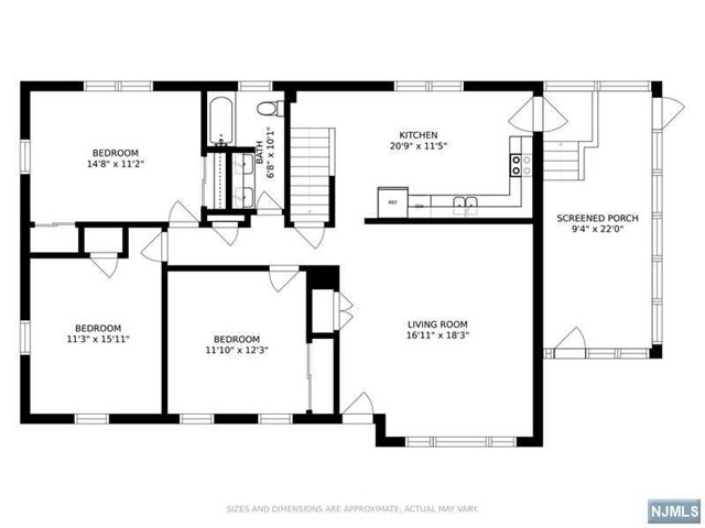 Main image without alt text