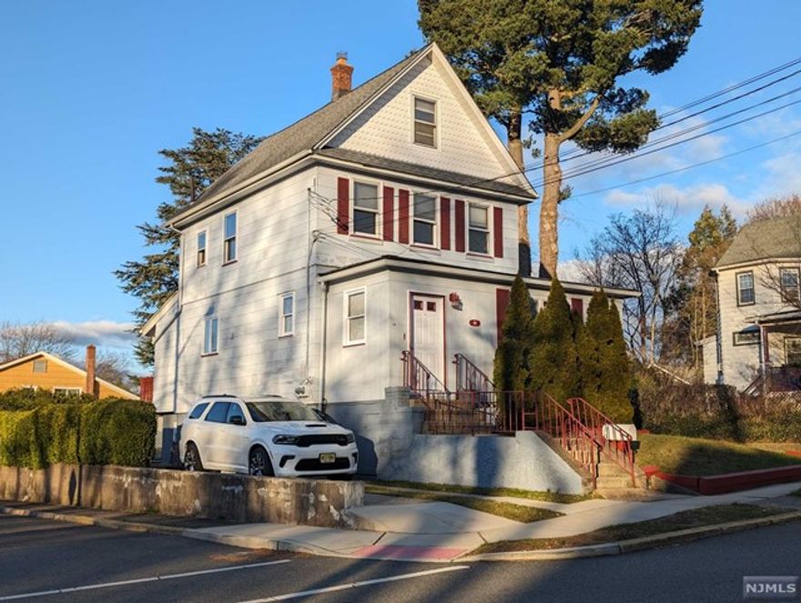 You will feel right at home in this cozy, yet spacious, loft-style apartment. The upstairs unit of this two-family home features two floors of living space. The second floor features a medium-sized eat-in-kitchen, bathroom, well-lit living room, and ample closet space. The third floor has many possibilities as multi-function loft, with plenty of room for sleep, work, exercise, or more! Shared off-street parking in driveway. Close to transportation and shopping. No use of yard or smoking on premises.