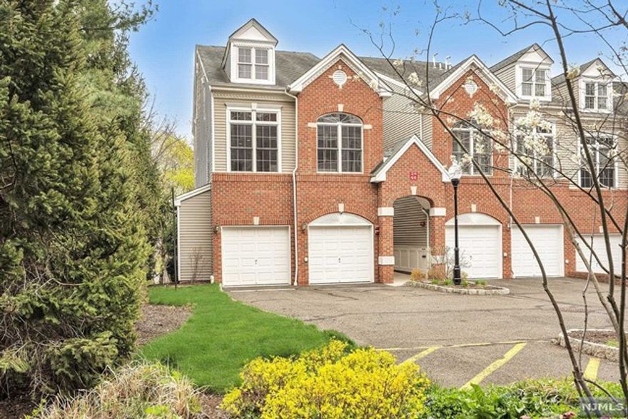 This end unit is tucked in the back with complete privacy. Development is situated in a great location with easy access to everything on the Wyckoff Border. Rare unit that does not share an interior wall. Additionally, it is a most meticulous homeowner who has upgraded and cared for this property in a way any future homeowner would wish for. Water softener added and stair risers refinished and carpeted. This luxurious living includes a gas fireplace, vaulted ceilings, breakfast bar in modern kitchen , walk in closet, Google Nest Thermostat, and new flooring. Primary Bedroom includes a balcony. Clubhouse, pool. gym, and pet park make this a standout unit in the development.