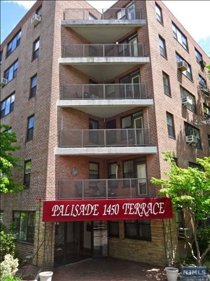 LOVELY, BRIGHT,SPACIOUS ONE BEDROOM CONDO IN DOORMAN BUILDING WITH UPDATED KITCHEN AND FULL BATH. LARGE LIVING/DINING AREA. HARDWOOD FLOORS THROUGHOUT. BEDROOM HAS PARTIAL RIVER VIEW AND APARTMENT FACES THE QUIET REAR OF BUILDING. ALL UTILITIES INCLUDED. ONE GARAGE PARKING SPACE (#19)FOR ADD'L $67 P/M. ENJOY THE WONDERFUL SWIMMING POOL FOR ADD'L FEE FOR THE SEASON. LAUNDRY IS ON THE LOWER LEVEL. TENANT IS RESPONSIBLE FOR $75 MOVE-IN FEE, $50 ADMINISTRATIVE FEE,$150 REFUNDABLE DAMAGE SECURITY AND $125 FOR EACH REPAIR. JUST MINUTES FROM GW BRIDGE WITH EASY COMMUTE TO NYC (BUS STOP IN FRONT OF BUILDING). WALK TO THE NEW FT. LEE DOWNTOWN REDEVELOPMENT WITH DINING & SHOPPING. CLOSE TO ALL HIGHWAYS, BERGEN COUNTY SHOPPING AND BEAUTIFUL PARKS. NO PETS PLEASE!