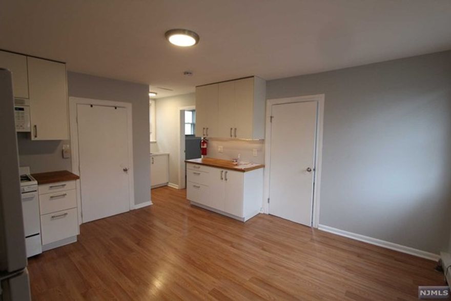Come look at this freshly paint 2nd floor apartment in Garfield, NJ. It offers living room, bedroom, extra room/den, bathroom and sunny, good size kitchen. Street parking but no problem with parking. Credit check and proof of income, along with 1.5 month security and 1 month real estate fee due at the signing of the lease.