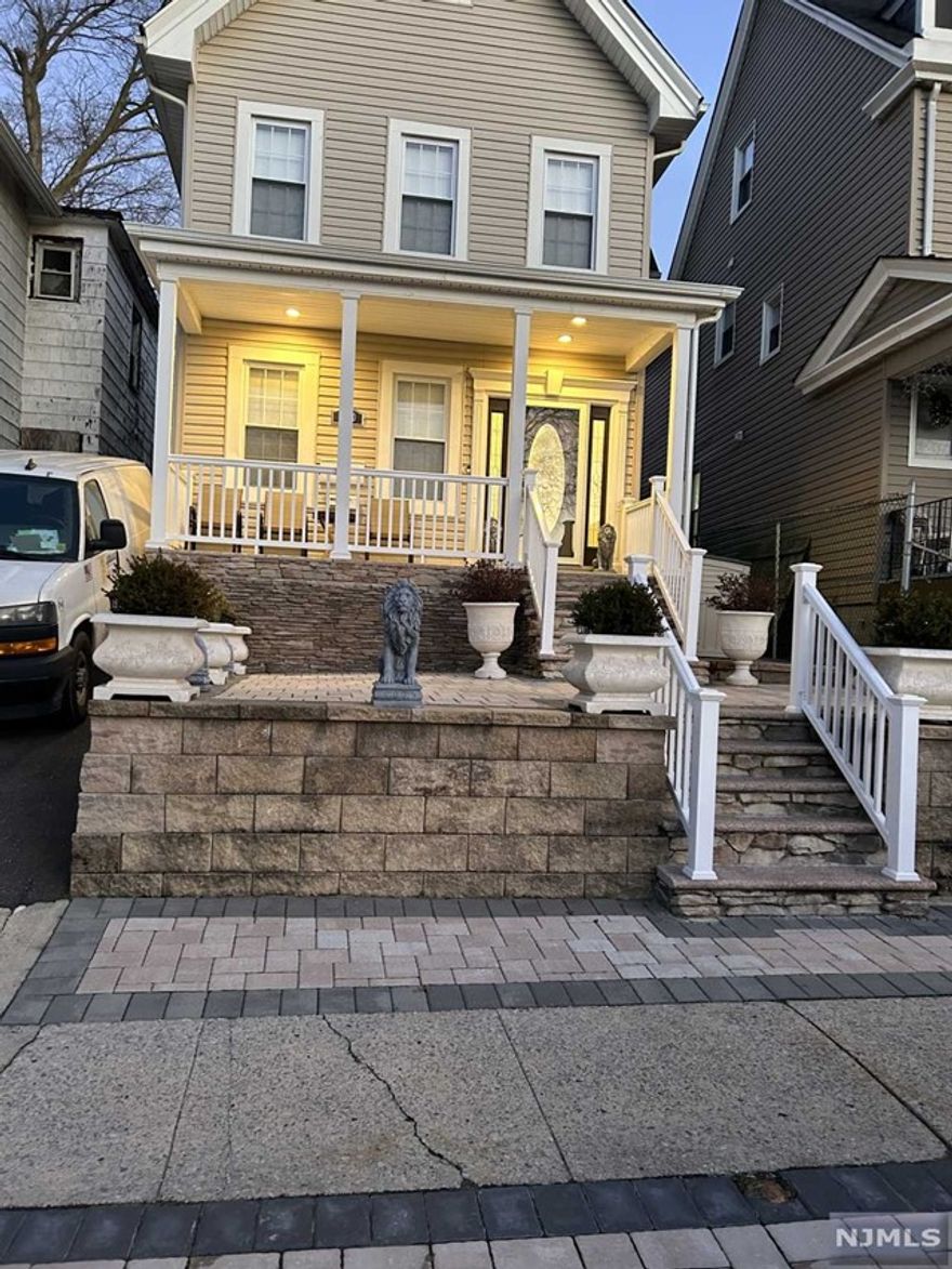 Newly renovated 2 bedroom, 1 bathroom apartment for rent with stainless steel appliances. This spacious unit boasts brand new hardwood floors and a fresh coat of paint throughout. The kitchen is new fully equipped with stainless steel appliances, including a refrigerator, stove, and dishwasher. The bedrooms are comfortable and well-sized. The bathroom is modern and clean with a shower/tub combination. Door in kitchen leads to patio and backyard. Don't miss out on this great opportunity, schedule a viewing today! access to washer and dryer an $60 a month