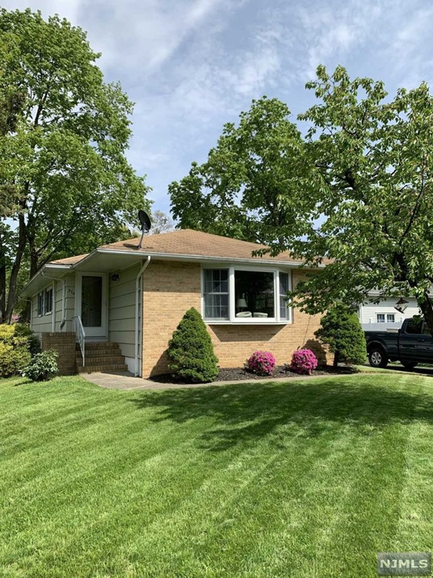 Updated Ranch with newer appliances, hardwood floors, detached garage, washer/dryer in unit. Close to major highways and shopping. No pets, No smoking