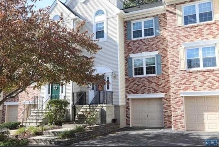 Beautiful Townhome with 3 bedroom 2.5 bath with 1 car garage and basement. Beautiful Patio leads to backyard. the whole unit is upgraded. Walking distance to Shopping and school. All major high connects with Rt 17. Very bright and lighted townhome with lots and lots of space. Must See!