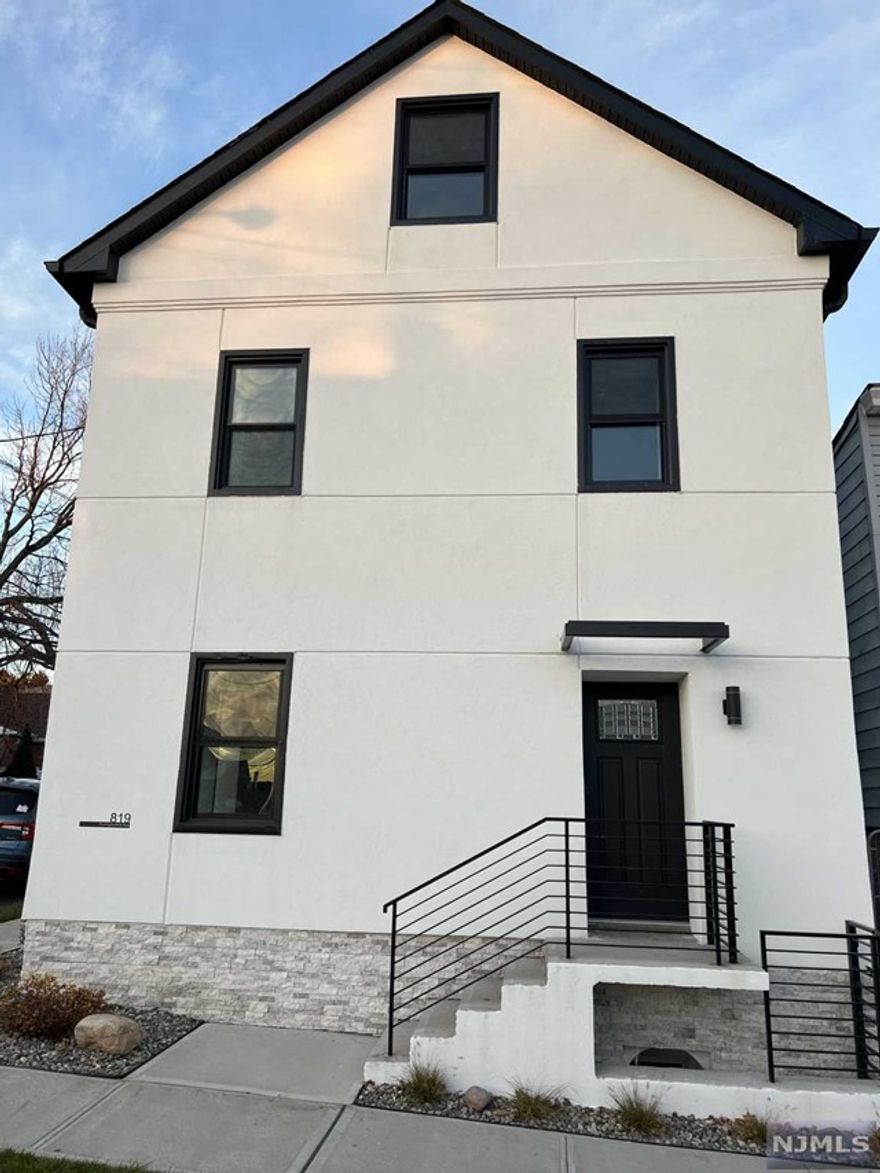 Beautifully Remodeled Open Concept LR, DR and Gourmet Kitchen with Center Island & all SS Appliances plus a half bath on 1st Floor Level. Lower Level consists of Main Bedroom with Closet, Office/Den Room, Full Bath, & washer/dryer closet. Window Coverings, Hardwood Floors, Use of Yard & 1 parking spot! Credit Check on all residing adults, Interview and Proof of Funds Required. 1.5months security deposit, 1st month rent & 1 month broker fee due at signing.