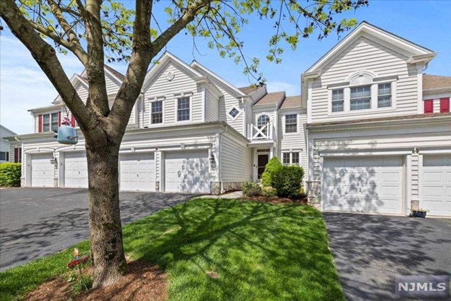 Welcome to the sought-after community of Hickory Hills. Boasting three spacious bedrooms, including an enormous primary suite with breathtaking views of the gorgeous landscape below. As you enter the residence, you'll notice the beautiful first-floor entry with soaring ceilings. The main level encompasses a comfortable living room, a formal dining, and a spacious kitchen featuring a double wall oven, large pantry and center island, offering plenty of room for meal preparation. The full finished walk-out basement is a true gem of this property. With high ceilings, it offers a wealth of additional living space. This basement includes a full bathroom, a large recreation room, and an abundance of storage throughout. Hickory Hills offers an exclusive lifestyle with its 24-hour gated security guard access, outdoor pool and clubhouse gym. With NYC transportation conveniently located just outside, commuting to the city is a breeze. Schedule a tour today!