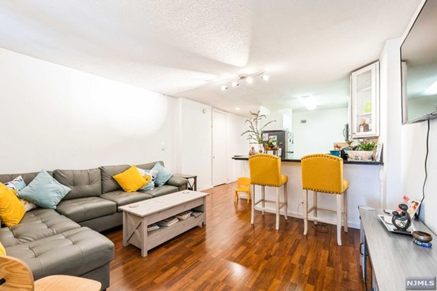 The Galaxy Towers! Don't miss this 1 bed, 1.5 baths unit with a bonus room! Located on the 34th floor with amazing views! This unit is updated and features an open concept layout for a spacious feel. The kitchen has been renovated with granite counter tops and stainless steel appliances. HOA includes utilities and amenities! The building offers 24/7 concierge, security, housekeeping, and on-site maintenance. Additional amenities include 25,000 sqft health and wellness space which features: fitness room, tennis courts, indoor and outdoor pools, indoor whirlpool spa, locker rooms with saunas / steam rooms / and showers, three tennis courts, spa lounge, full kitchen for event use, game room, meeting room, children's playroom! Direct access to the Galaxy Mall featuring restaurants and much more! Steps away from NYC Transportation.