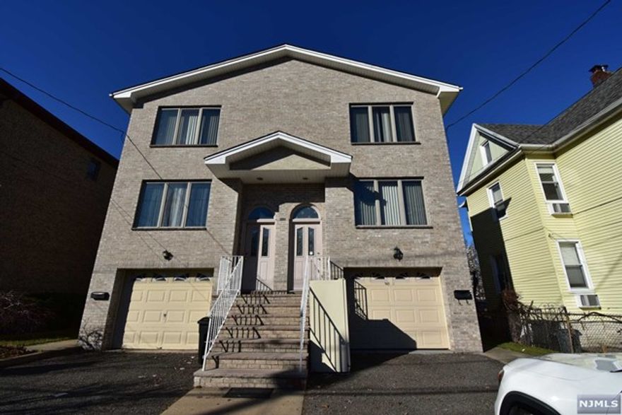 Welcome to your new home! This bright and east-south-facing house. Master Bedroom with Master Bathroom: Enjoy the comfort and privacy of your own master suite. Full Bath and Entertaining Room on the Ground Floor Excellent Location: Steps away from the renowned No. 1 school, a nearby park for leisure, and convenient bus stations. Located in the heart of Fort Lee, you're at the center of it all.