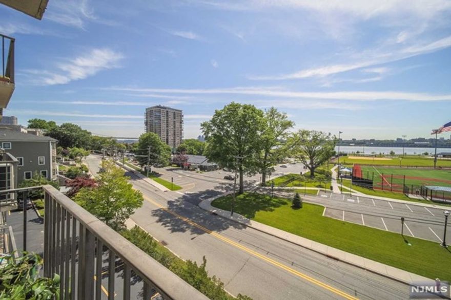 EXCELLENT VIEW OF THE HUDSON RIVER AND A BEAUTIFUL MUNICIPAL PARK IN FRONT, THIS SPACIOUS AND BRIGHT ONE BEDROOM AND ONE HALF BATH CONDO HAS LOTS OF CLOSET SPACE, LAUNDRY IN UNIT, A LARGE TERRACE AND ONE ASSIGNED PARKING SPACE.THE PROPERTY OFFERS DOORMAN, EXERCISE ROOM, SAUNA,HANDY-MAN ON PREMISE AND VISITORS PARKING. PARKS, RIVER WALKWAY, COMMUTE BUSES, FERRY TERMINAL TO NYC. WHOLE FOODS, TRADER JOE'S AND SHOPPING MALL NEAR BY. MUST SEE!!