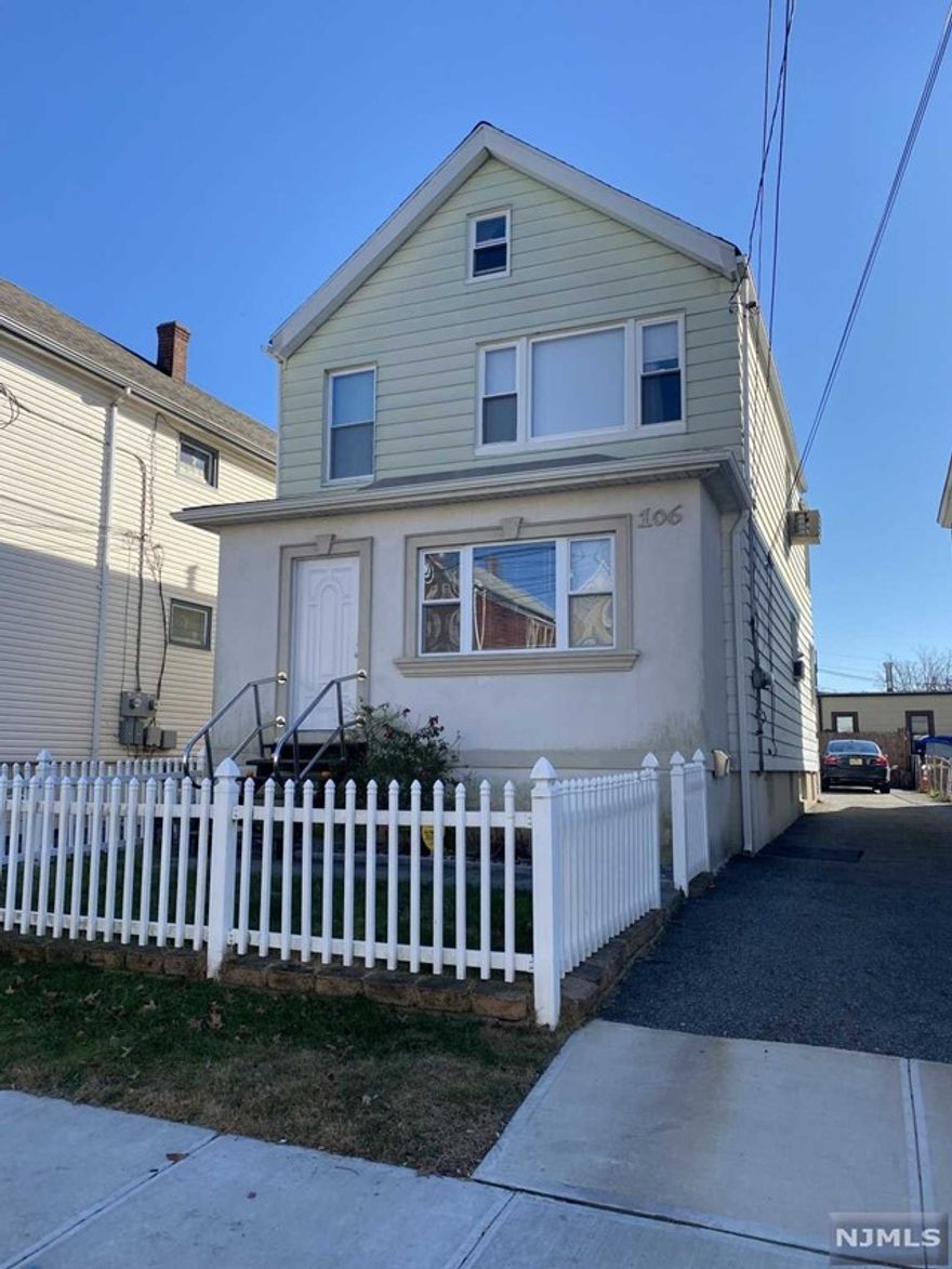 NICE, BRIGHT AND CLEAN 2ND FLOOR 2 BEDROOM APARTMENT! COME WITH 1 DRIVEWAY PARKING SPACE AND 1 WALL AC UNIT... APARTMENT IS UPDATED WITH NEWER BATH AND FLOORS. BACK ENTRANCE.. WALK TO TRANS, SHOPPING, PARKS ETC...REFRIGERATOR IS IN "AS IN" CONDITION. MUST HAVE GOOD CREDIT. NO SMOKING ANYWHERE ON PROPERTY. Realtor Lease Application, and National Tenant Network (NTN) Scoring Report with MultiState Criminal Search & OFAC report is required. Subject to financials and interview. Security deposit, 1st month's rent and Broker's Fee by Bank Check or Money Order only.