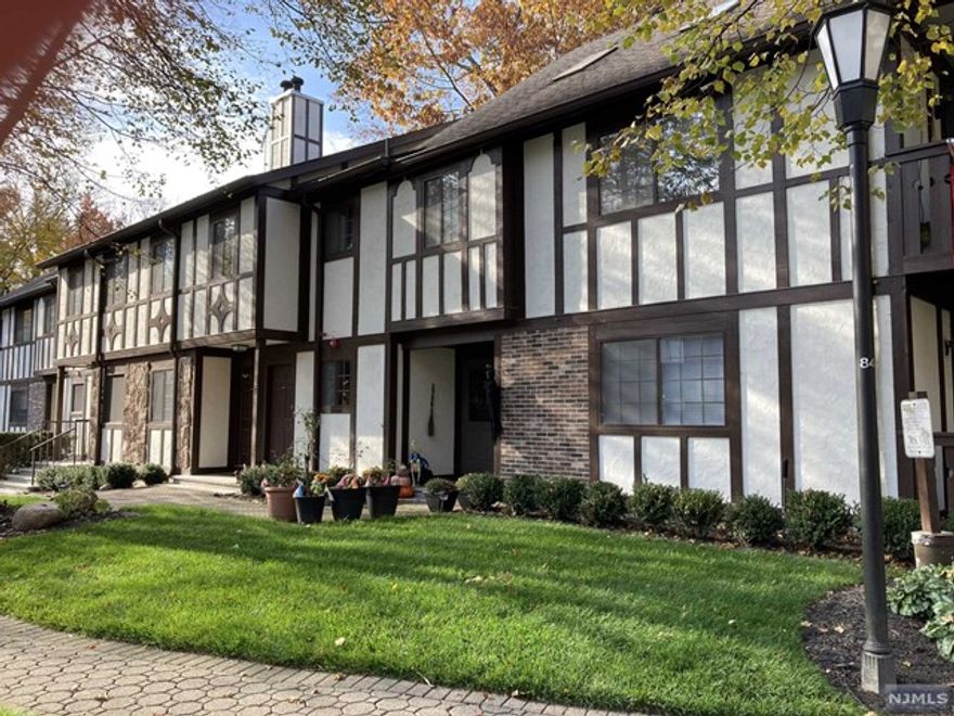 SPACIOUS, 1 BEDROOM CONDO IN RIDGE GARDENS. BEAUTIFUL FLOORS, MOLDINGS AND LOVELY TERRACE. GREAT OPEN FLOOR PLAN: LARGE LIVING ROOM WITH ENTRANCE TO THE TERRACE, DINING ROOM, KITCHEN, HALLWAY WITH 3 CLOSETS INCLUDING WASHER AND DRYER, UPDATED BATH, BEDROOM WITH CUSTOM BUILT CABINETS. STORAGE ROOM, CENTRAL AIR. ALL APPLIANCES AND WATER INCLUDED. TENANT PAYS ELECTRIC AND GAS. 1 ST MONTH RENT, 1.5 MONTH SECURITY DEPOSIT AND 1 MONTH FEE DUE AT LEASE SIGNING. PETS CONDITIONAL, NO SMOKING. RENTAL INSURANCE REQUIRED.