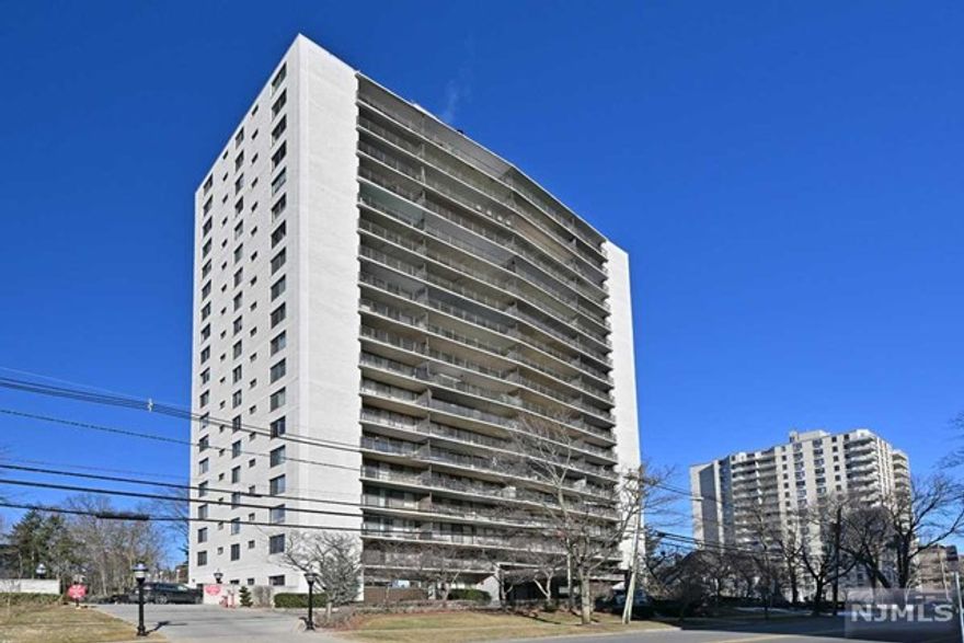 Prestigious Bristol House building! Unit has great view of NYC Skyline from the huge 30+ ft balcony!! Bright & Sunny unit. Updated Kitchen opens to dining area. Large Kingsize Bedroom. Updated bathroom. Good closet space throughout unit includes large walk-in. Even allows one house-cat ! Gym/Exercise Rm & common rm. Outdoor heated salt water pool. NYC EXPRESS bus at door, plus NYC train & local buses very close. Commuters dream! Also walking distance to Hackensack Medical Center! Note: Units at Bristol House cannot be rented for at least the first 2 yrs of ownership. Great price to get into this great building with fabulous Manhattan Skyline & gorgeous sunrise views! Dont Miss this one !