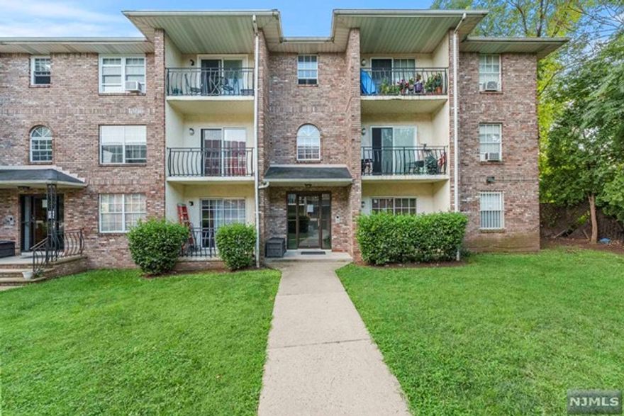 Welcome to this well maintained 2 bedroom 1 bath condo under $200,000 in North Newark. This unit has a large living room, eat in kitchen, washer and dryer in unit and 2 nice sized bedrooms. The unit also includes an outside patio, parking spot, central air and a low $175 HOA fee. The building is not FHA approved but does qualify for a special 3% down no PMI and a reduce interest rate special program.