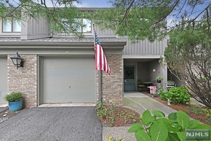 Welcome to this lovely 3 bedroom 2.5 bath townhome in the most sought out community located in the Fardale section of Mahwah. It is immaculately cared for; the pride of ownership is evident. It is spacious and there are lots of wonderful updates (see Feature sheet at the townhome when visiting.) Brookside Manor is a luxury townhouse community offering a number of recreational amenities, including a community clubhouse, swimming pool, tennis/pickle board and a play field. Maintenance includes :Exterior maintenance, amenities, pool,Tennis courts,snow removal and ground care and management company.