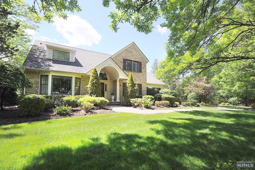 Amazing 4,445 sq.ft. executive rental....an entertainment dream...huge kitchen and great room... formal dining room...outdoor kitchen with blue stone patio and veranda and beautifully landscaped yard...grand entrance way...first floor office with full bath or can be used as a guest suite...second floor master suite with master bath/jacuzzi..three additional bedrooms and playroom.