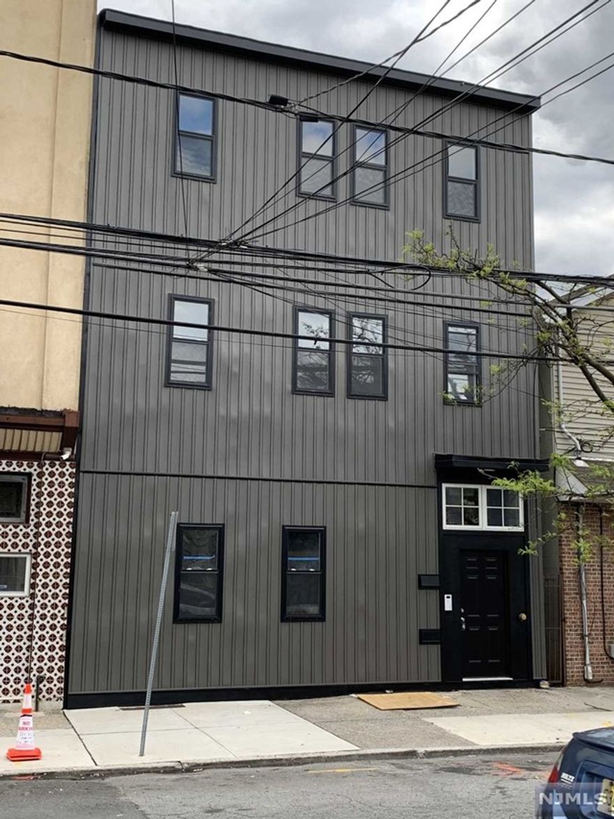 Be the first to live in this newly constructed luxury apt building located in the North Ironbound area of Newark of Essex County and the 07105 ZIP Code. North Ironbound is the perfect place for those who work or go to school in New York. The district is located directly north of the Newark Liberty International Airport & offers easy access to an array of major roadways, including I78 & I95. Minutes away from: Newark Penn Station, Prudential Center, Red Bull Arena, Newark Museum, Whole Foods, Downtown Newark and within walking distance to one of the best dining meccas in New Jersey. Find your oasis in one of the 4 available apartments: Unit 302 a stunning, newly built third floor unit. High ceilings, gorgeous hardwood floors, tons of natural light, 2 bedrooms, 2baths, designer kitchen w quartz counters, new stainless steel appliances, dishwasher, built-in microwave, central air & heat, security doorbell, washer/dryer & use of large backyard.