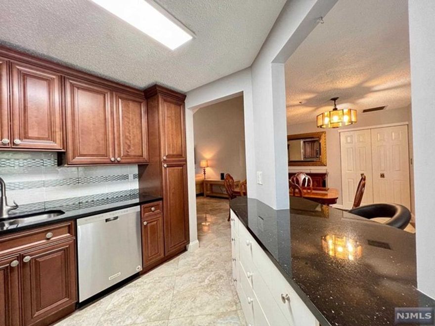 Unfurnished or Furnished, comfy townhome with 3 beds with 2 primary suites, & 3 full baths and private balcony surrounded by trees. Updated kitchen with granite & SS appliances including gas stove and dishwasher, breakfast bar island w seating, Dining Room open to large LR w entry to outdoor deck, a 1st floor primary suite with dual closets incl a walk in and full bath, another bedroom, full bath, and in unit washer/dryer. Upstairs has another primary suite with large closets, full bath and loft with office nook. Pool and play area on property, fabulous location with great schools, close to transportation and NYC commute, shopping. Credit check, proof of rental funding ability, interview required. Tenant responsible for utilities and 1st $250 of repairs. Small pet considered. Ideal for relocations, family between homes or those w homes under major construction. 1.5 mo security deposit and 1 mo real estate fee.