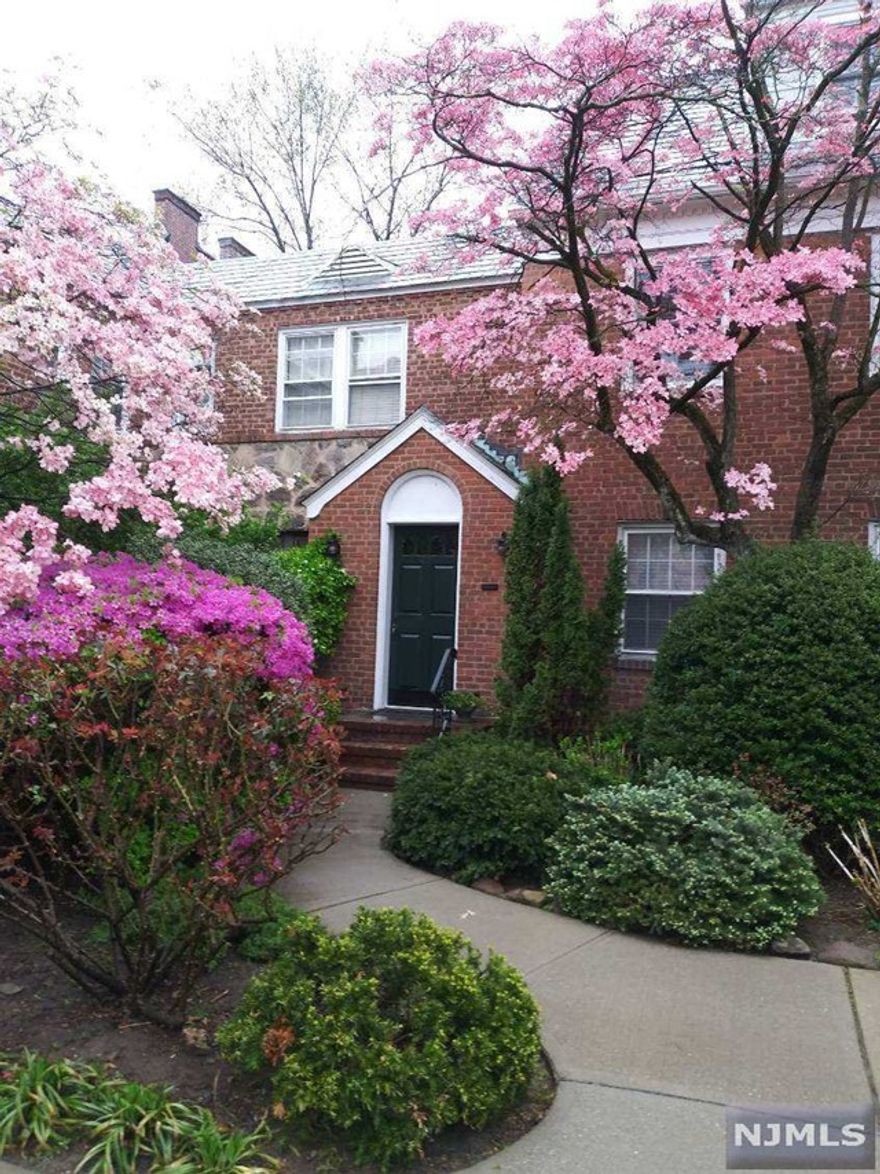 Don't miss this rare chance to invest in two 1BR condos (one unit is above the other) at the Brinckerhoff Manor located in the prestigious East Hill of Englewood. You can buy them separately or together, and even turn them into a duplex if you wish. These condos have stone & brick exteriors and overlook a picturesque English courtyard that offers a serene and tranquil setting. These condos are well-maintained, each unit has a large living room, hardwood floors throughout, and a generous bedroom. Abundant storage space in the basement. Convenient location to downtown shopping, dining, and house of worship or more. Only 6 miles to GWB and steps away to NYC transportation. Sold strictly AS-IS.