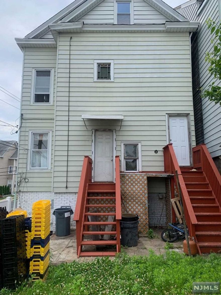 2nd FLOOR HOME WITH NICE SIZED ROOMS, CURRENTLY BEING PAINTED.FENCED YARD TO RELAX. LARGE EAT IN KITCHEN BRING YOUR OWN REFRIGERATOR-POCKET DOORS. GOOD CREDIT AND STRONG WORK HISTORY A MUST. NO SMOKING/PETS-DONT EVEN ASK. CLOSE TO SCHOOL, SHOPPING, HOUSE OF WORSHIP. FIRST $150 TOWARDS REPAIRS DUE TO NEGLECT.