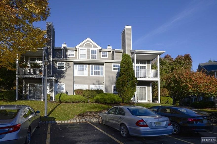 Main floor features spacious, bright dining/living area with vaulted ceiling and fireplace, newer kitchen, private deck, large bedroom with walk-in closet and full bath. Sought after Paddington Square Community offers Pool, Clubhouse and Playground. Close to NYC Transportation. Pets conditional. NO SMOKING. Tenant insurance, credit check and lease application required. One assigned parking space in front of the unit. Plenty of visitor parking in the complex.