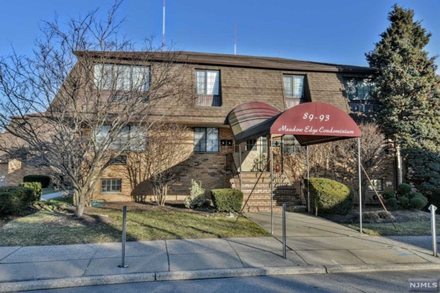 Enjoy this beautiful 2nd floor 1 bedroom, 1 bath condo with open floor plan and express NYC transit at your door in the lovely Meadow Edge Complex in Ridgefield Park. This unit truly has it all! Featuring beautiful vinyl wood like flooring, a renovated kitchen with granite countertops, stainless steel appliances, and breakfast bar. The unit is spacious and has an open concept dining room/living room area, large bedroom with newer double closet doors, and updated full bath. Additional features include storage space, laundry in basement, and 2 car parking (1 covered, 1 uncovered). Other extras included in HOA is heat, hot water, and parking. Nothing more convenient then this location. If your looking for a great investment this is it! Note tenant has lease until end of 2023.