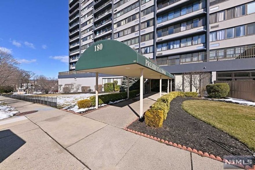 This luxurious 2-bedroom, 2-bathroom condo in Presidential Towers BLDG #180 in Passaic Park has meticulously designed space & an array of desirable amenities. The condo unit has natural light from every room & breathtaking skyline views. Primary bedroom features an ensuite bathroom and two closets, including WIC with shelving. The second bedroom is generously sized. There's plenty of closets thru-out the unit. MKIT is a chef's delight, boasting SS appls & rich mahogany maple cabinets, along with a spacious countertop. Hardwood floor in the Living Room & Dining Room. Several upgrades are: Replaced HVAC units, windows, blinds, newer water heater, and a Nest thermostat in every room, ensuring comfort & energy efficiency year-round. Amenities include: Heated Indoor Pool, 24/7 DRMN, Lndry facility, Library Room. Trans to NYC, Major HGWY, HSE of Worship & Shops. First time buyers maybe eligible for a $15K grant program with a 3% down payment, no PMI & affordable homebuyer program $6K.