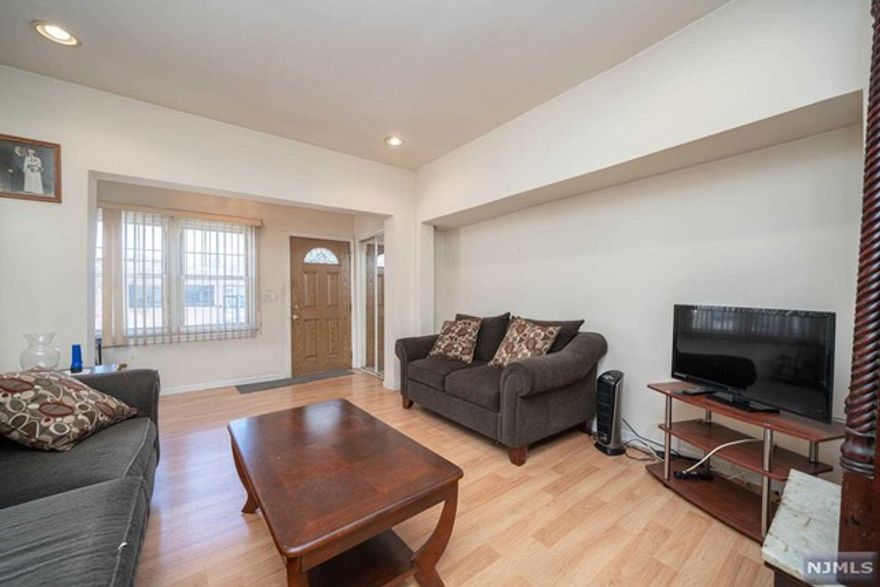 Brand new washer/dryer. refrigerator installed. Includes: water, gas, heat, landscaping. Tenant is responsible for electricity and snow removal.